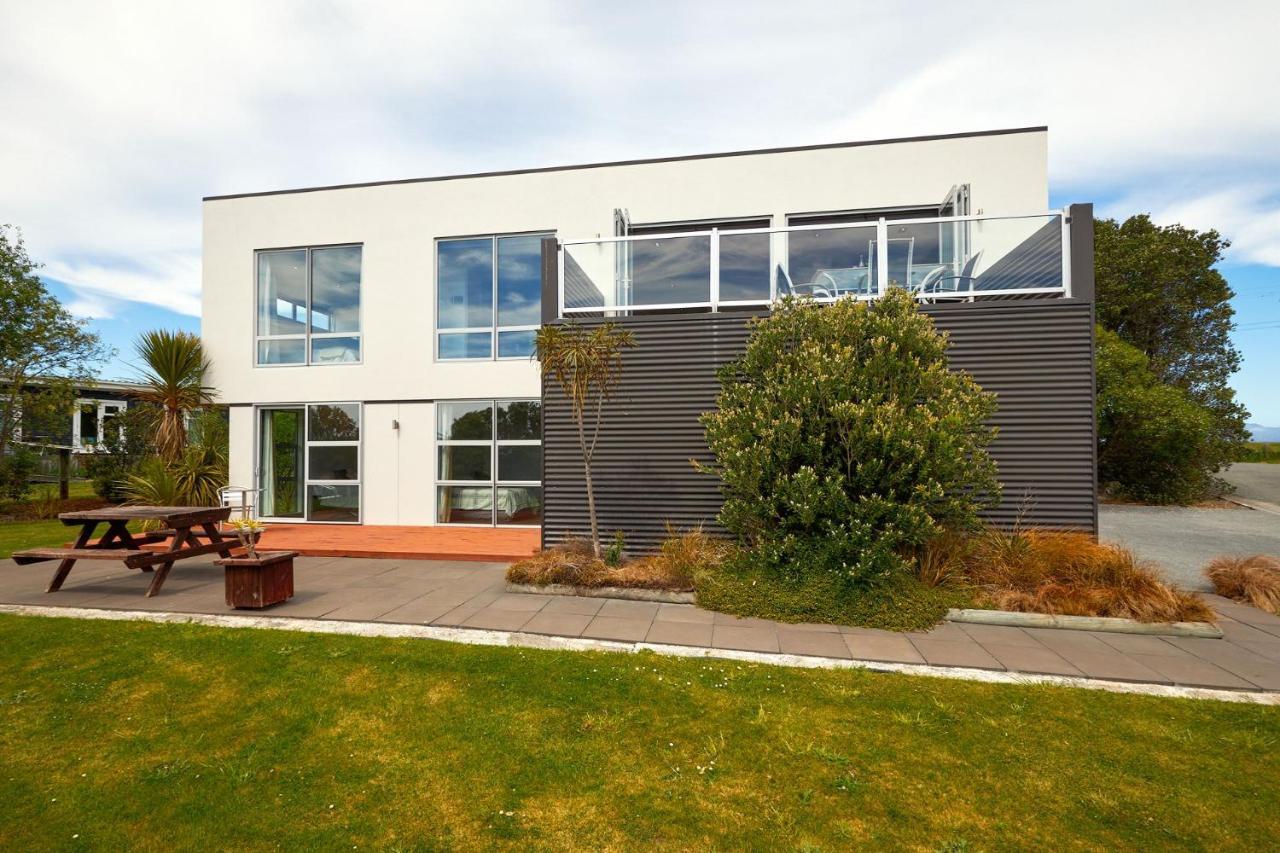 Bellbird Scenic Retreat - Views Of Alps And Ocean Villa Kaikoura Exterior photo